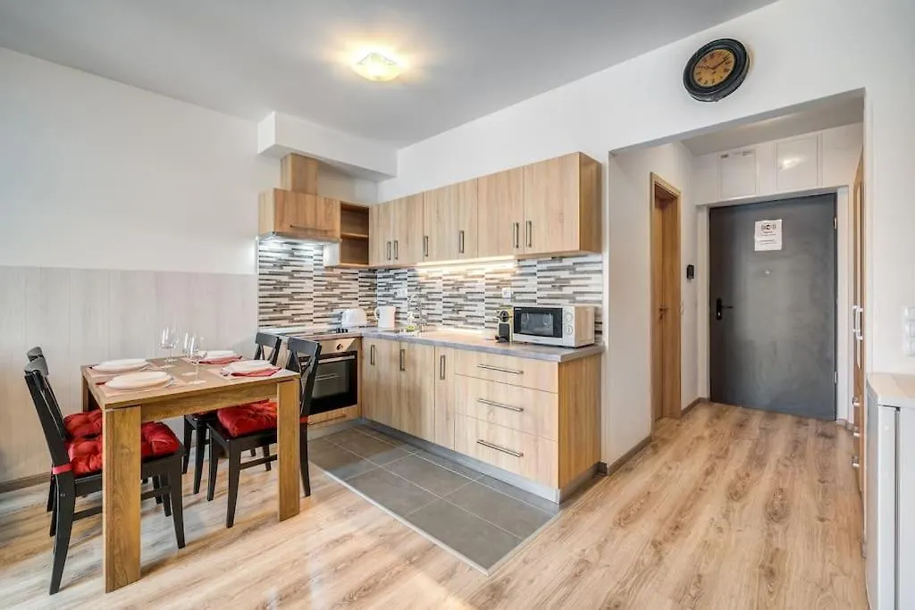 Corvin Railway Rest Apartment Budapest